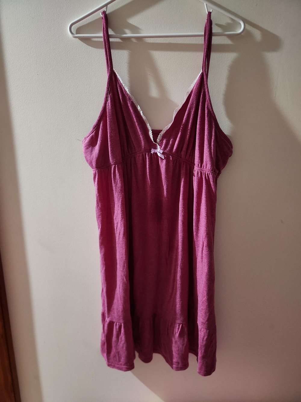 Women’s Magenta Lace-Trim Sleep Chemise